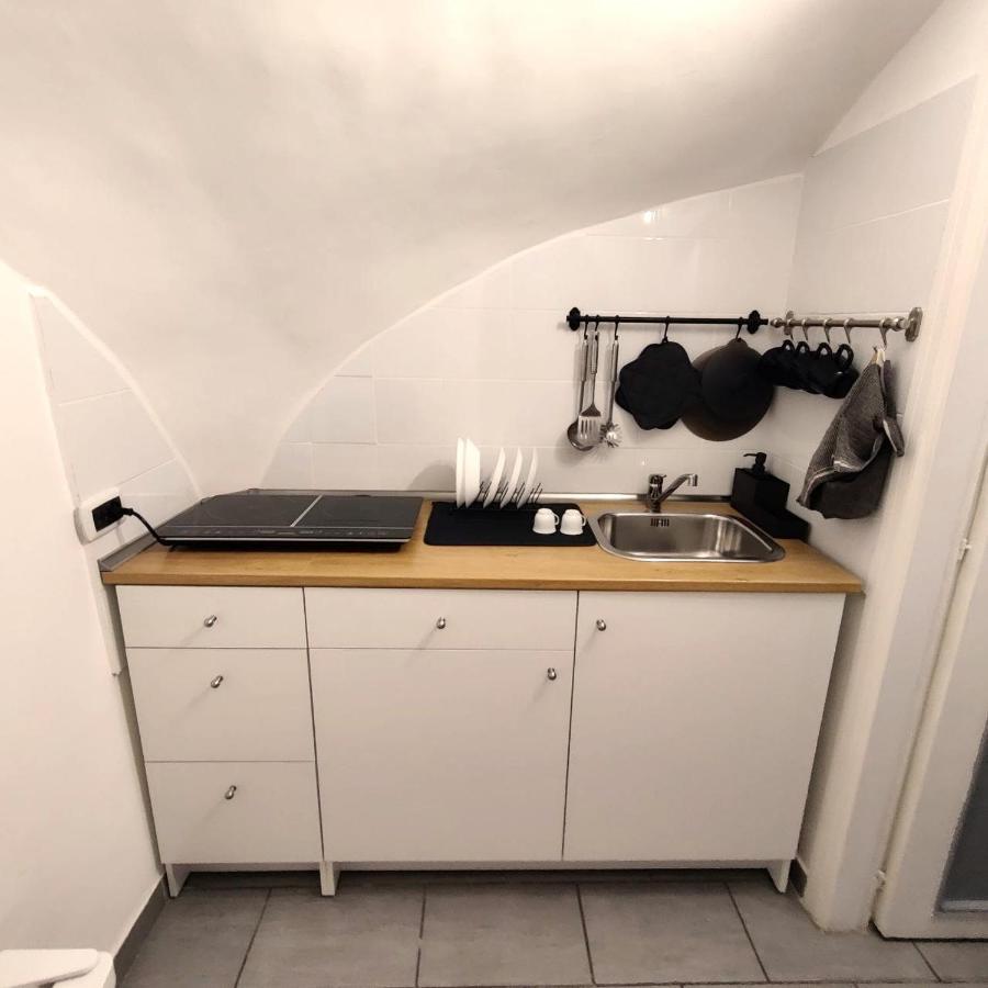 Il Salotto Di Napoli - Guest House المظهر الخارجي الصورة