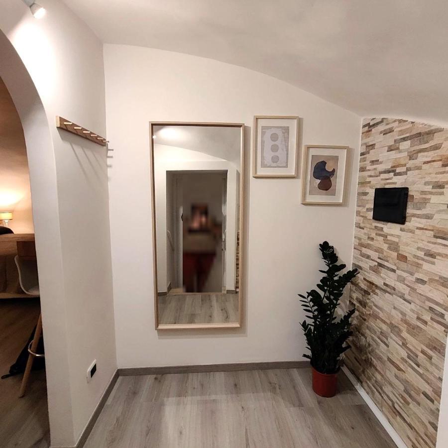 Il Salotto Di Napoli - Guest House المظهر الخارجي الصورة