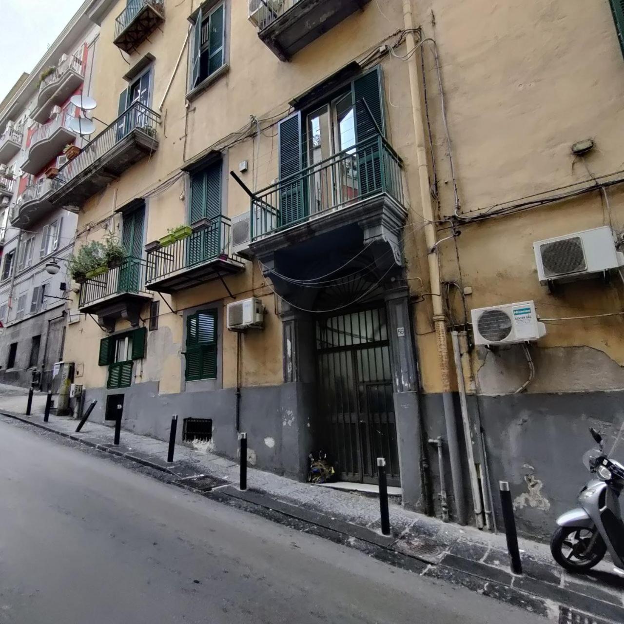 Il Salotto Di Napoli - Guest House المظهر الخارجي الصورة